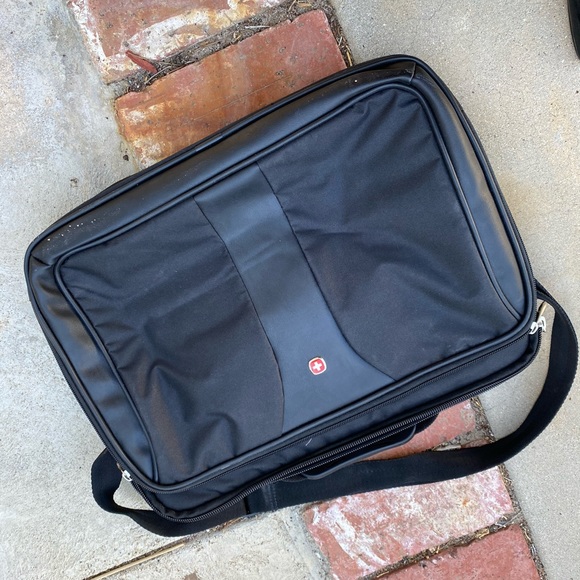 SwissGear Bags Vintage Swiss Army Laptop Bag Poshmark